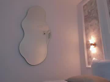 Violet_Bread Chaturbate stream image from May 10, 2026