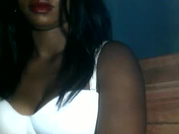 Mayolu586 Chaturbate stream image from May 10, 2026