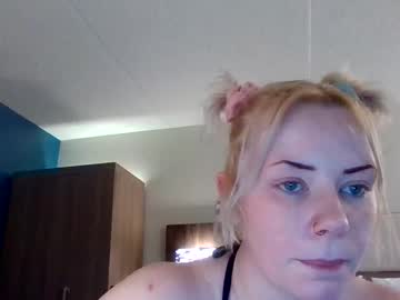 Naakedbarbiiexx Chaturbate stream image from May 10, 2026