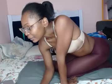 Briannah_Willie Chaturbate stream image from May 10, 2026