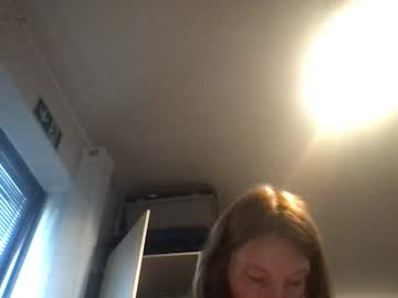 Redfoxofficial Chaturbate stream image from May 10, 2026