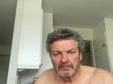 Bigheart60 Chaturbate stream image from May 10, 2026