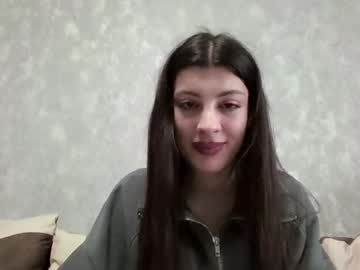 Cassiemantella Chaturbate stream image from May 10, 2026