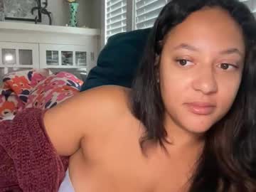 Dreamyriri Chaturbate stream image from May 10, 2026