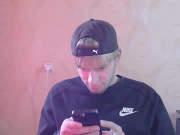 Frame_Tamer888 Chaturbate stream image from May 10, 2026
