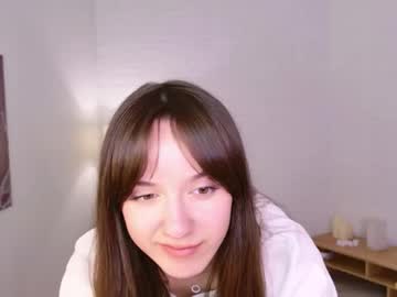Kira__Candy Chaturbate stream image from May 10, 2026
