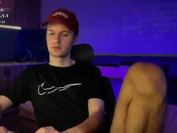 Leonnextdoor Chaturbate stream image from May 10, 2026