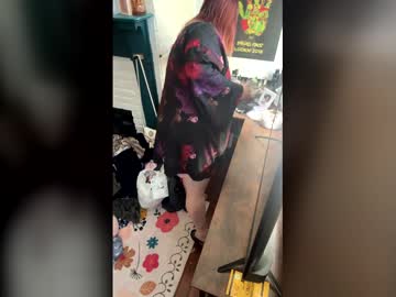 Rayne42069 Chaturbate stream image from May 10, 2026