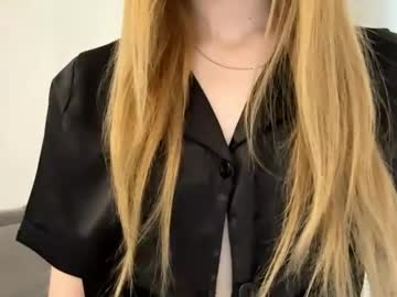 Roseblansh Chaturbate stream image from May 10, 2026