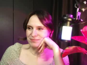 Shy_Miracle Chaturbate stream image from May 10, 2026