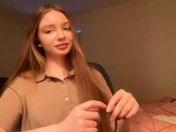 Nadasomogyi Chaturbate stream image from May 10, 2026