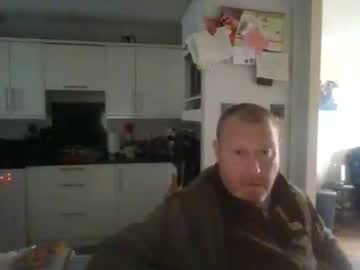 Nesuk Chaturbate stream image from May 10, 2026