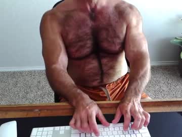 Bullbud Chaturbate stream image from May 10, 2026