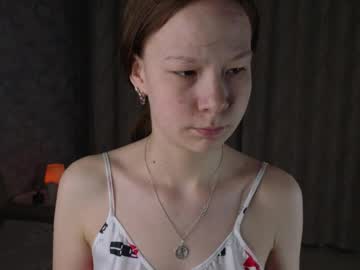 Lindsayvandy Chaturbate stream image from May 10, 2026