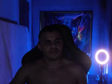 Maicom222 Chaturbate stream image from May 10, 2026