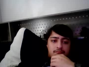 Rn_82b Chaturbate stream image from May 10, 2026