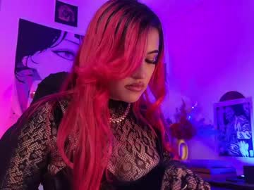 Holyeva Chaturbate stream image from May 10, 2026
