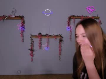 Creamy_Eva_ Chaturbate stream image from May 11, 2026