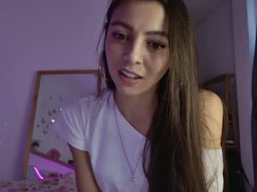 Keirasworld Chaturbate stream image from May 11, 2026