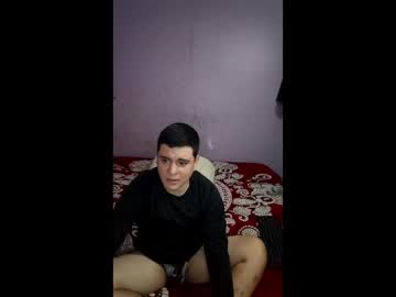Demian66bisex Chaturbate stream image from May 11, 2026