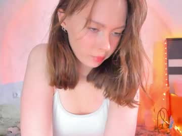 Lolamedisson Chaturbate stream image from May 11, 2026
