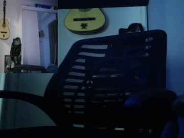 Cruzxx69 Chaturbate stream image from May 11, 2026