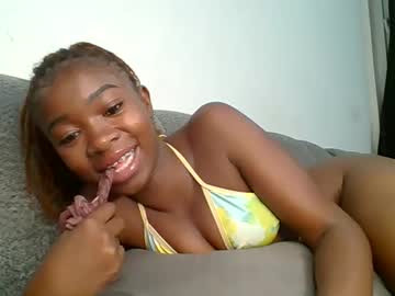 Shi_Assy Chaturbate stream image from May 11, 2026