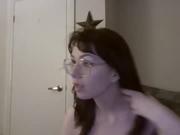 Alainaseren Chaturbate stream image from May 11, 2026