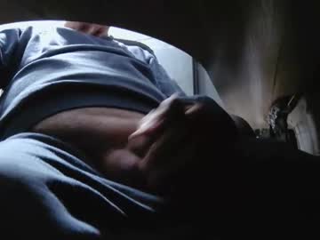 Beninoam75 Chaturbate stream image from May 11, 2026