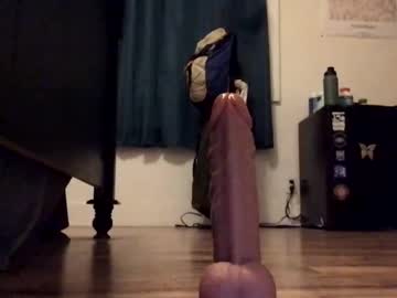 Suntresh Chaturbate stream image from May 11, 2026