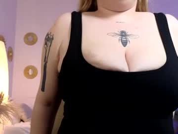 Blondestetic Chaturbate stream image from May 11, 2026