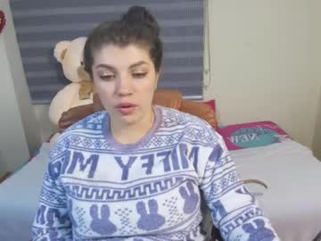 Camy_Blond Chaturbate stream image from May 11, 2026