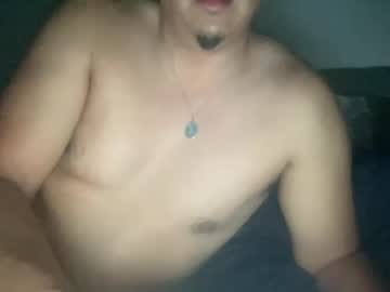 Flyhigh40 Chaturbate stream image from May 11, 2026