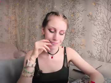 Marylou_ Chaturbate stream image from May 11, 2026