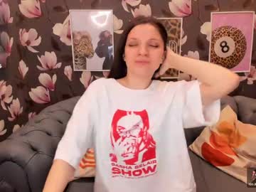Melanie_Grant Chaturbate stream image from May 11, 2026