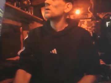 Daze592268 Chaturbate stream image from May 11, 2026
