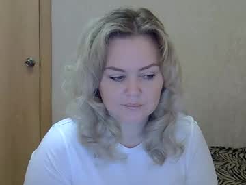 Karennelsonx Chaturbate stream image from May 11, 2026