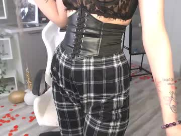 Violettamorok Chaturbate stream image from May 11, 2026