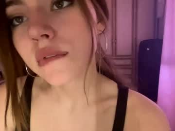 Kattiemichelson Chaturbate stream image from May 11, 2026