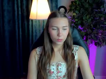 Olivialangs Chaturbate stream image from May 11, 2026