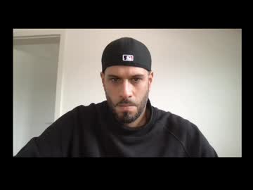 Yul53 Chaturbate stream image from May 11, 2026