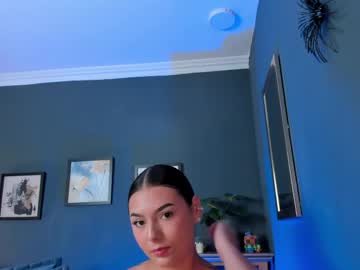 Emmamoretti_ Chaturbate stream image from May 11, 2026