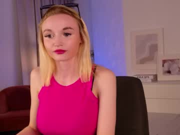 Cozyholiday Chaturbate stream image from May 11, 2026