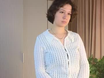 Estellkampen Chaturbate stream image from May 11, 2026