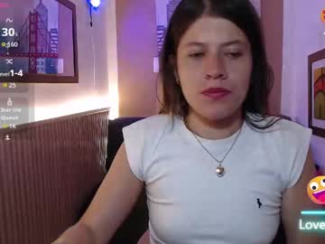Moonna_Linnda Chaturbate stream image from May 11, 2026