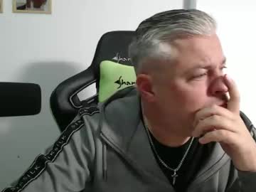 Chiefgrayhead Chaturbate stream image from May 11, 2026