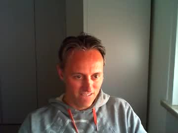 Sten015 Chaturbate stream image from May 11, 2026
