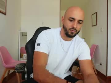 Jon_Bukowski Chaturbate stream image from May 11, 2026