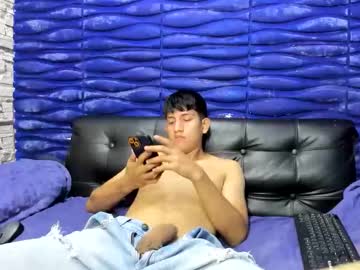 Milox_Castro Chaturbate stream image from May 11, 2026