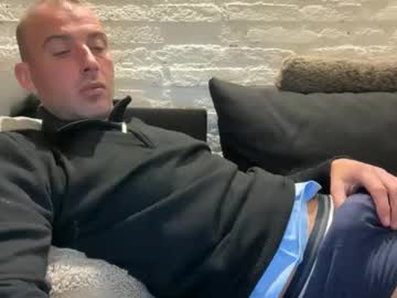 Rotteei1 Chaturbate stream image from May 11, 2026